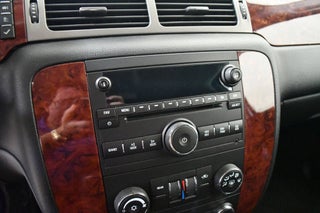 2014 Chevrolet Suburban thumbnail – Pompano Beach, FL – 18