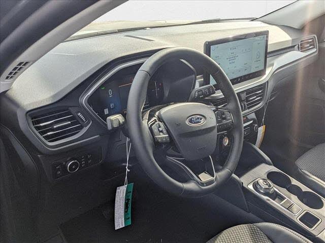 Image of 2025 Ford Escape Hybrid Plug-in