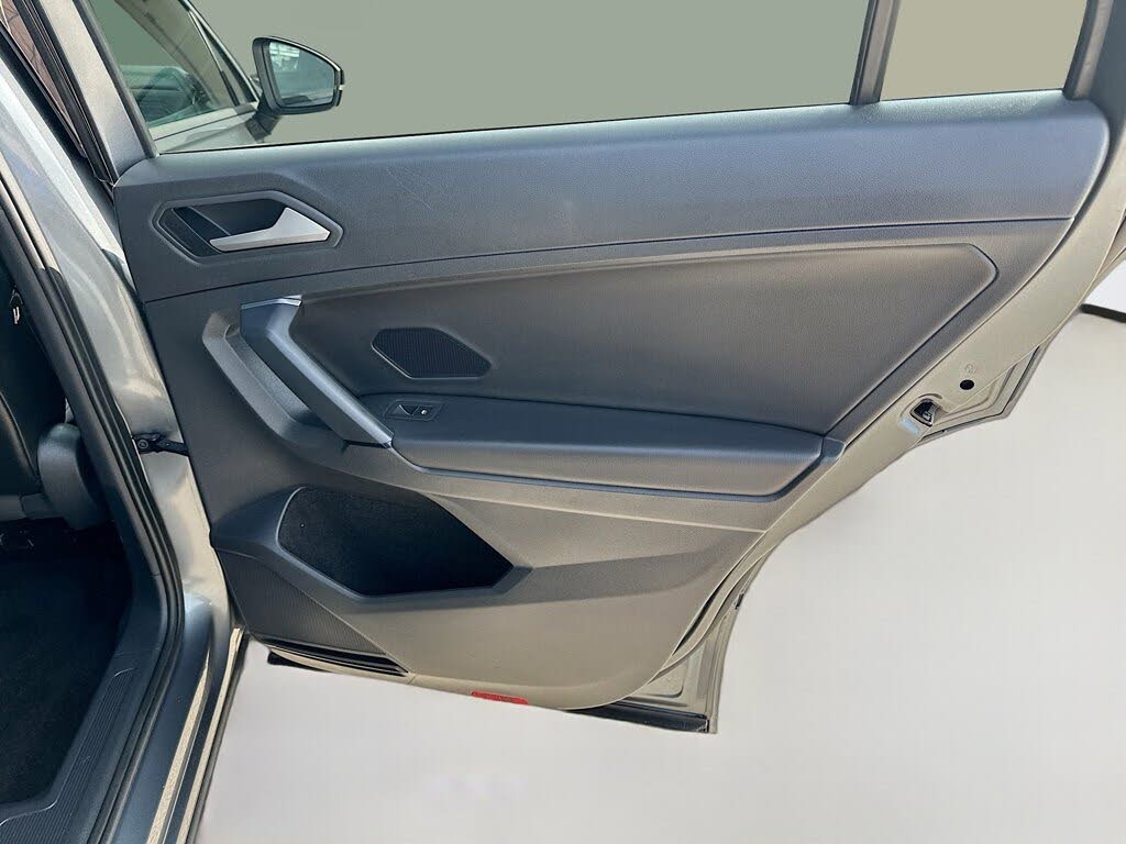 2019 Volkswagen Tiguan SEL
                                    for sale in Miami, FL – photo 31