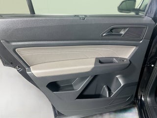 2021 Volkswagen Atlas thumbnail – Miami, FL – 25