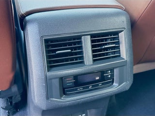 2022 Volkswagen Atlas thumbnail – Miami, FL – 21