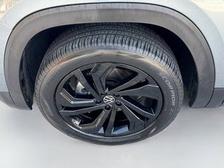 2022 Volkswagen Atlas thumbnail – Miami, FL – 36