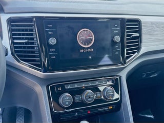 2022 Volkswagen Atlas Cross Sport thumbnail – Miami, FL – 10