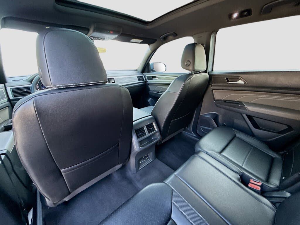2022 Volkswagen Atlas Cross Sport V6 SE 4Motion
                                    for sale in Miami, FL – photo 23