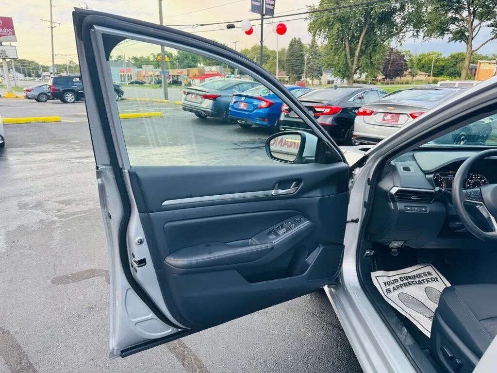 Image of 2022 Nissan Altima