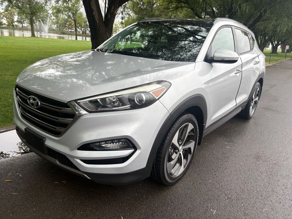 Image of 2016 Hyundai TUCSON
