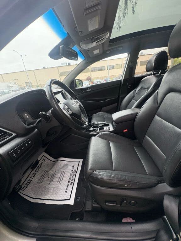 Image of 2016 Hyundai TUCSON