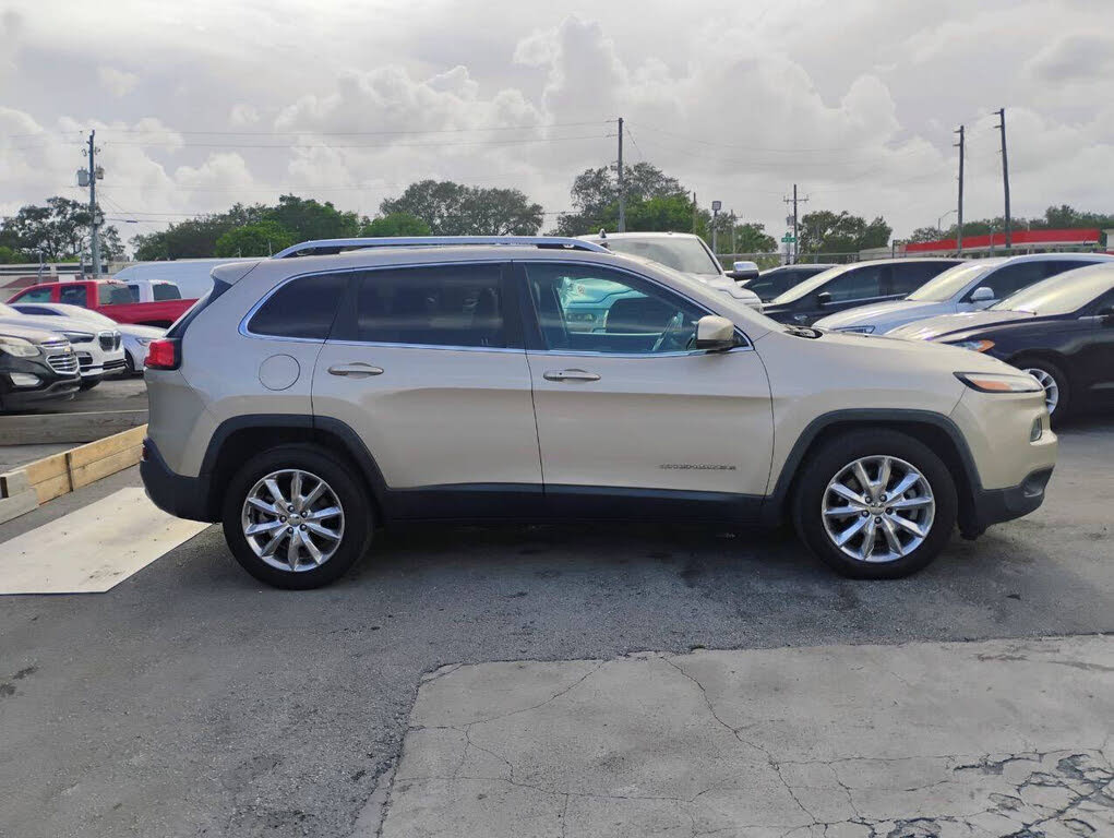 2015 Jeep Cherokee Limited
                                    for sale in Miami, FL – photo 5