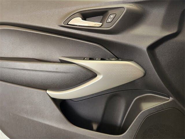 Image of 2025 Chevrolet Trax