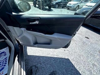 2014 Toyota Camry thumbnail – Fort Lauderdale, FL – 41