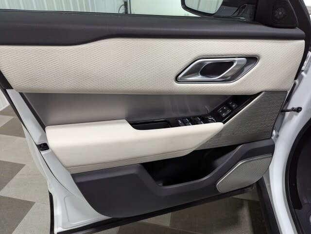 Image of 2022 Land Rover Range Rover Velar
