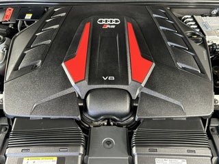 2021 Audi RS Q8 thumbnail – Miami, FL – 28