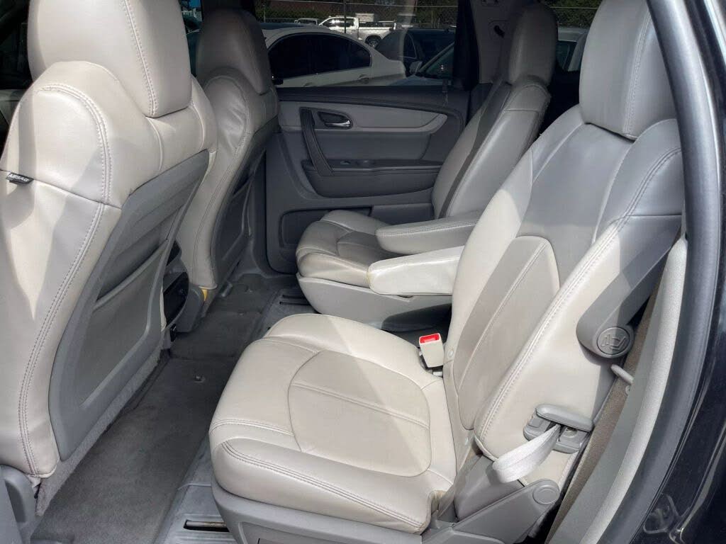 2014 Chevrolet Traverse LT
                                    for sale in Miami, FL – photo 12