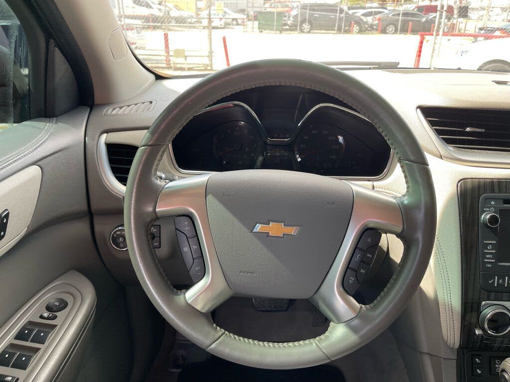2014 Chevrolet Traverse LT
                                    for sale in Miami, FL – photo 8