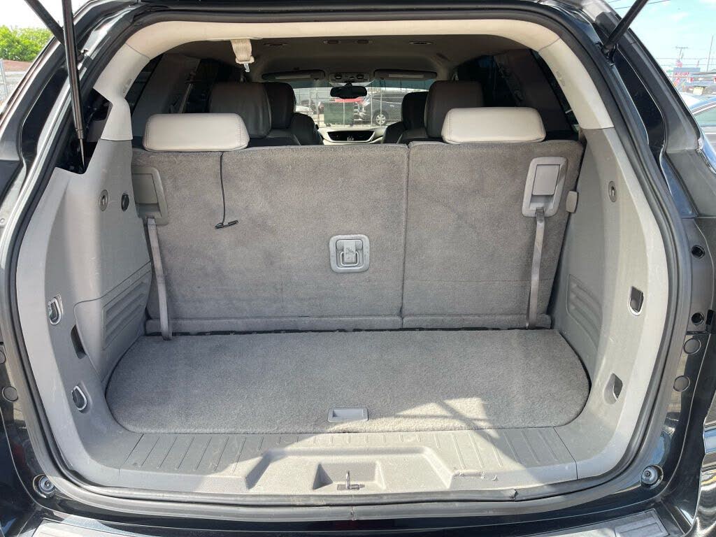 2014 Chevrolet Traverse LT
                                    for sale in Miami, FL – photo 17
