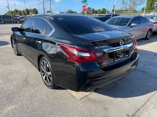 2017 Nissan Altima thumbnail – Miami, FL – 3