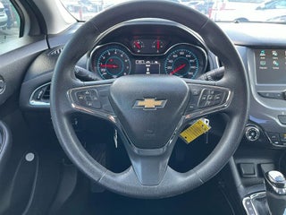 2018 Chevrolet Cruze thumbnail – Miami, FL – 18