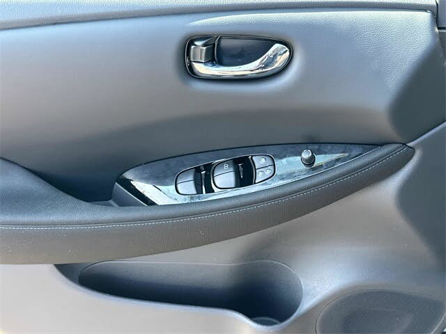 Image of 2024 Nissan LEAF