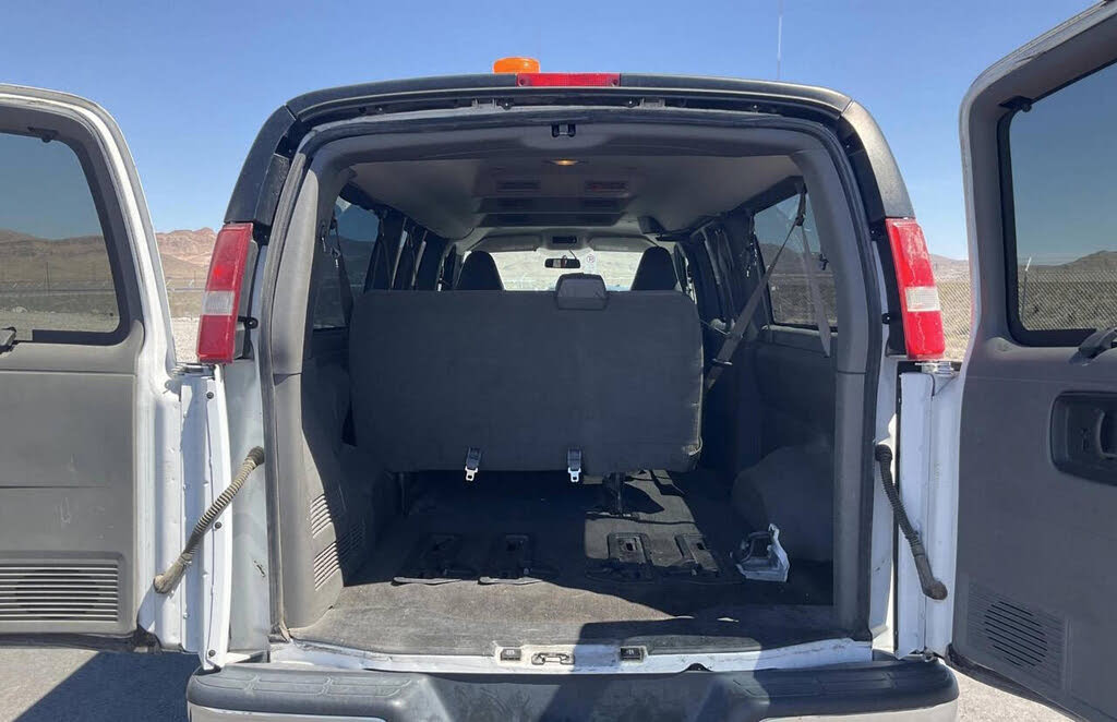Image of 2017 Chevrolet Express