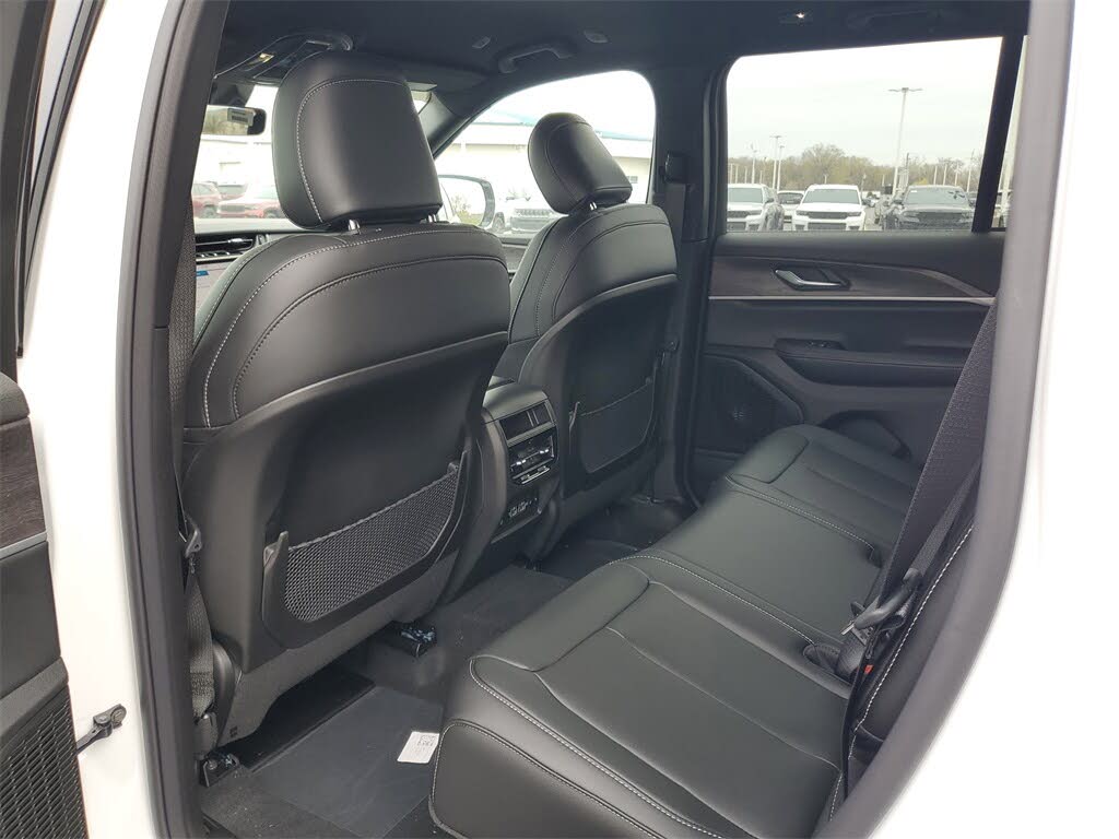 Image of 2025 Jeep Grand Cherokee