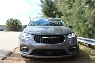 2022 Chrysler Pacifica thumbnail – Davie, FL – 4
