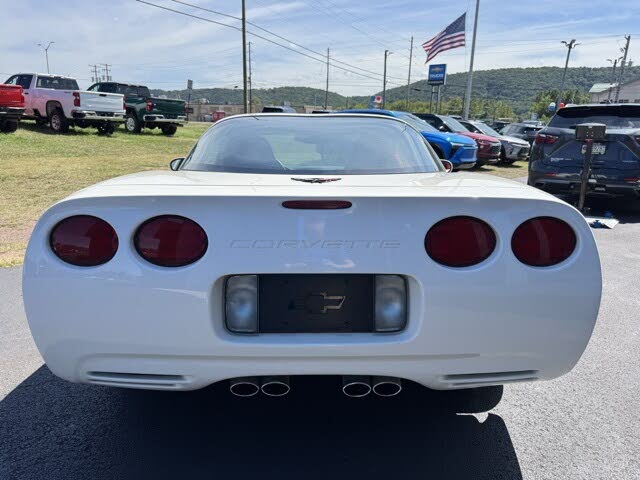 Image of 2001 Chevrolet Corvette