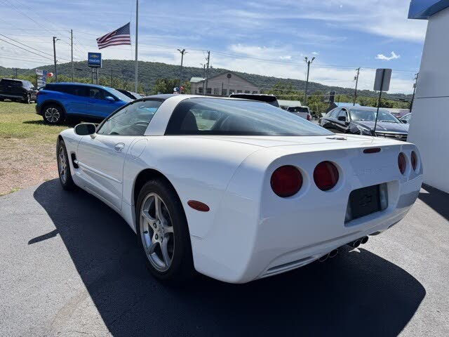 Image of 2001 Chevrolet Corvette