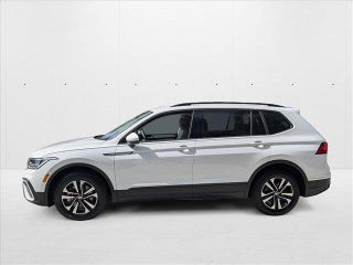 2024 Volkswagen Tiguan thumbnail – Pembroke Pines, FL – 9