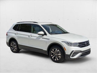 2024 Volkswagen Tiguan thumbnail – Pembroke Pines, FL – 3