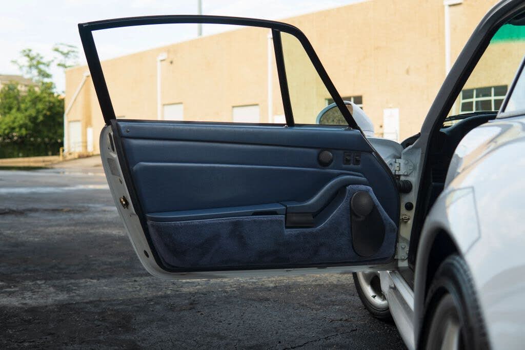 Image of 1997 Porsche 911