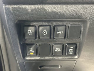 2018 Nissan Pathfinder thumbnail – Palmetto Bay, FL – 26
