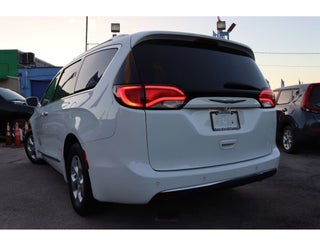 2017 Chrysler Pacifica thumbnail – Miami, FL – 7