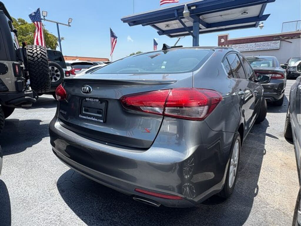 2017 Kia Forte S
                                    for sale in Miami, FL – photo 4