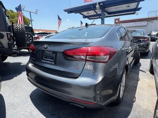 2017 Kia Forte thumbnail – Miami, FL – 4