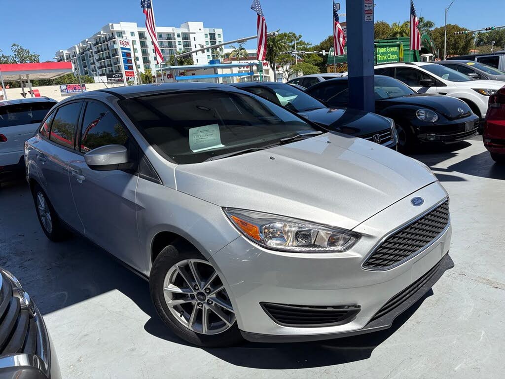 2018 Ford Focus SE
                                    for sale in Miami, FL – photo 2