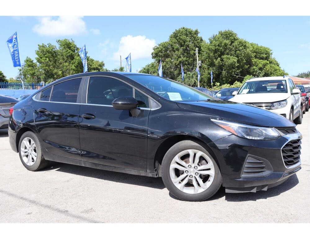2019 Chevrolet Cruze LT
                                    for sale in Miami, FL – photo 2