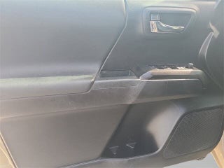 2020 Toyota Tacoma thumbnail – Miami Shores, FL – 17