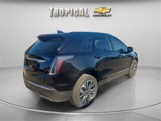 2021 Cadillac XT5 thumbnail – Miami Shores, FL – 5