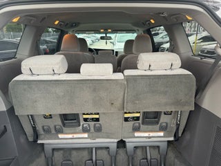 2016 Toyota Sienna thumbnail – Miami, FL – 23