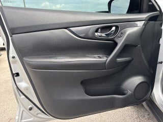2018 Nissan Rogue thumbnail – Hollywood, FL – 30