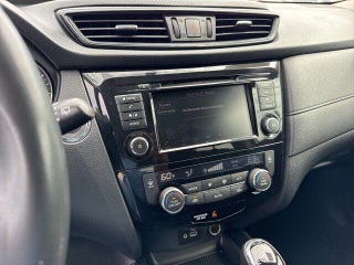 2018 Nissan Rogue thumbnail – Hollywood, FL – 20