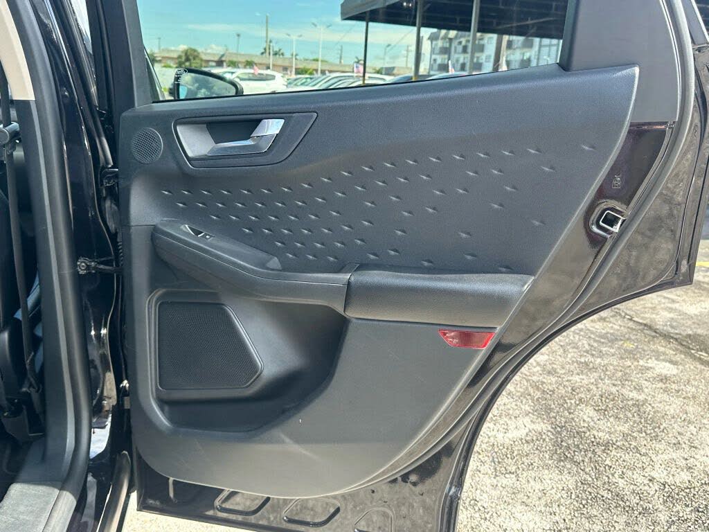 2020 Ford Escape Titanium
                                    for sale in Miami, FL – photo 40