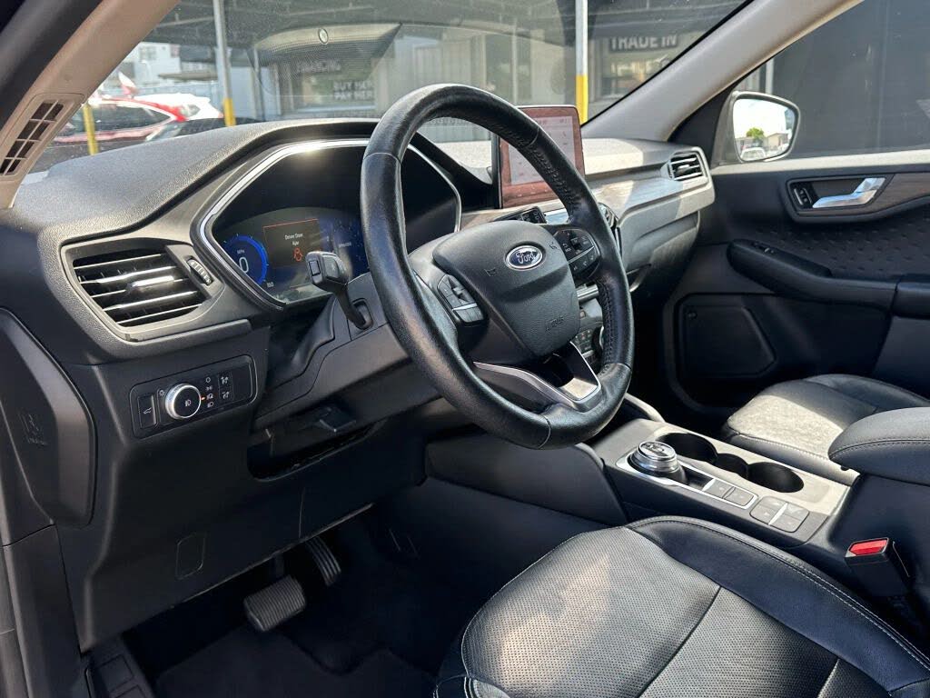 2020 Ford Escape Titanium
                                    for sale in Miami, FL – photo 18