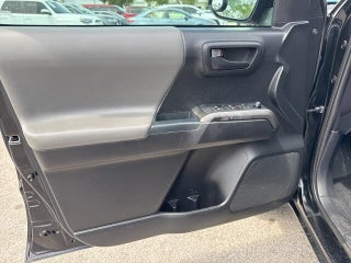 2020 Toyota Tacoma thumbnail – Hollywood, FL – 31