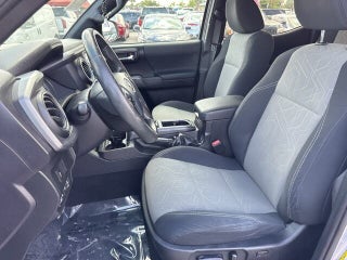 2020 Toyota Tacoma thumbnail – Hollywood, FL – 16