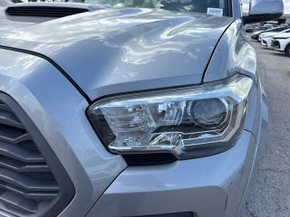2020 Toyota Tacoma thumbnail – Hollywood, FL – 15