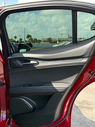 2022 Alfa Romeo Stelvio thumbnail – Miami, FL – 35