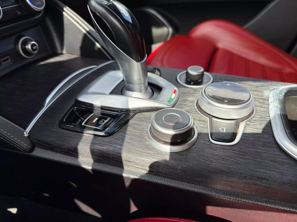2022 Alfa Romeo Stelvio Sprint
                                    for sale in Miami, FL – photo 17