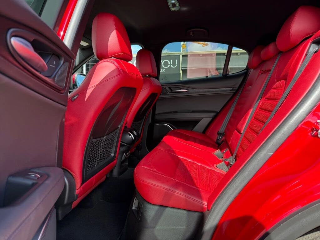 2022 Alfa Romeo Stelvio Sprint
                                    for sale in Miami, FL – photo 31