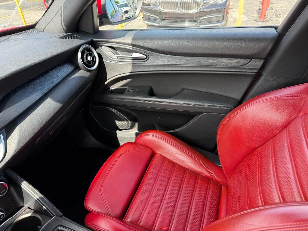 2022 Alfa Romeo Stelvio Sprint
                                    for sale in Miami, FL – photo 10